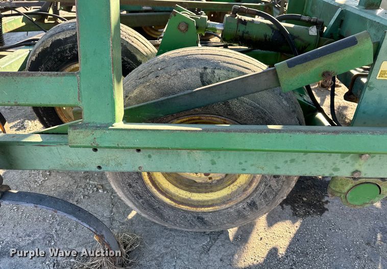 image for item DQ6322 John Deere  field cultivator