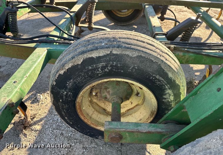 image for item DQ6322 John Deere  field cultivator