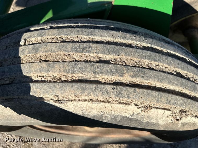 image for item DQ6322 John Deere  field cultivator