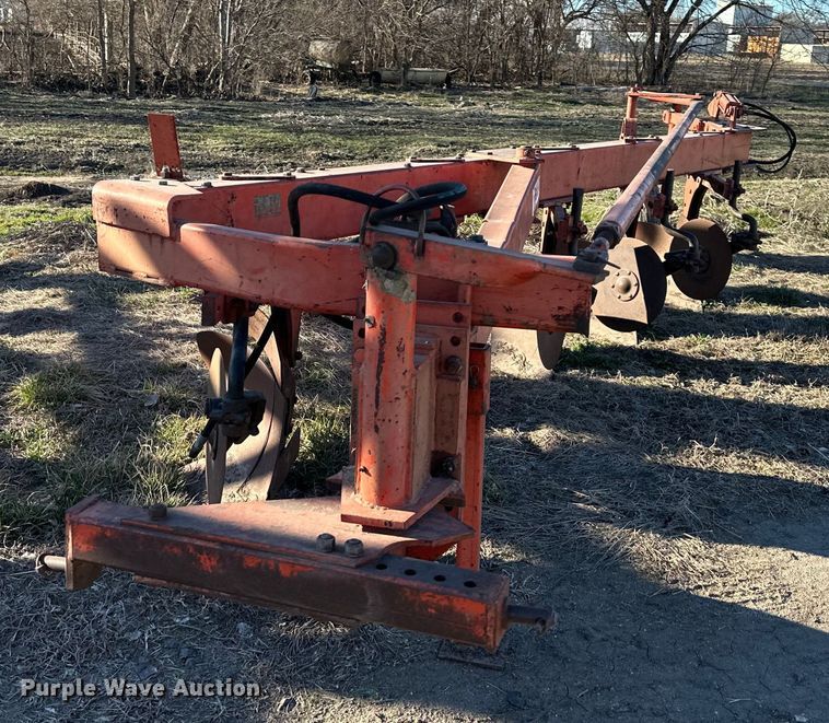 image for item DQ6324 Case  five bottom plow