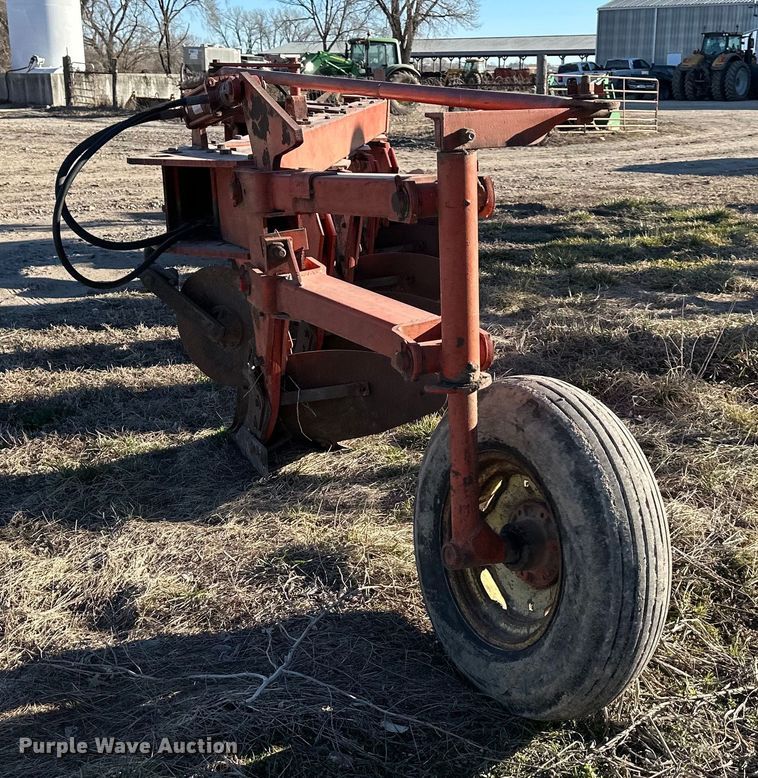 image for item DQ6324 Case  five bottom plow