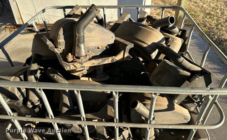 image for item DQ6328 Kinze  3660 planter parts