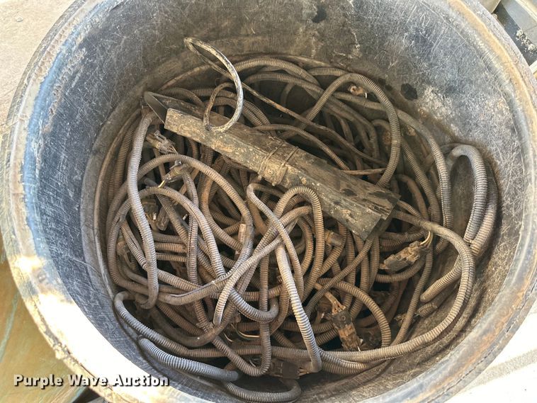 image for item DQ6328 Kinze  3660 planter parts