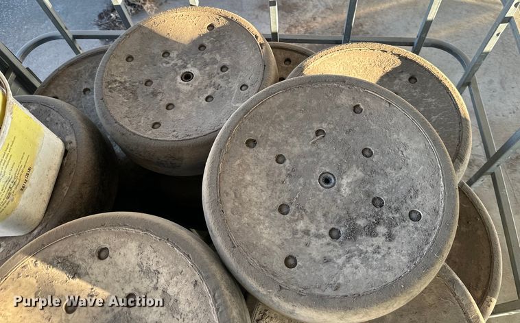 image for item DQ6328 Kinze  3660 planter parts