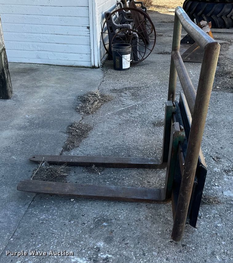 image for item DQ6329 Shopbuilt skid steer forks