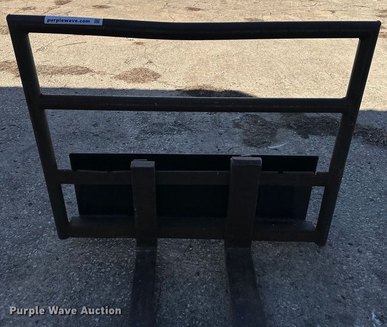 image for item DQ6329 Shopbuilt skid steer forks