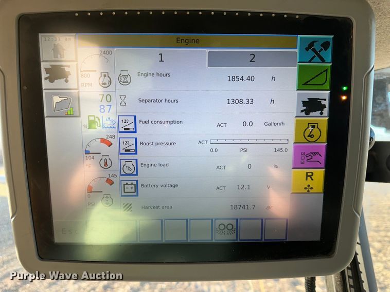 image for item DQ6330 2015 Challenger 560E RWA combine