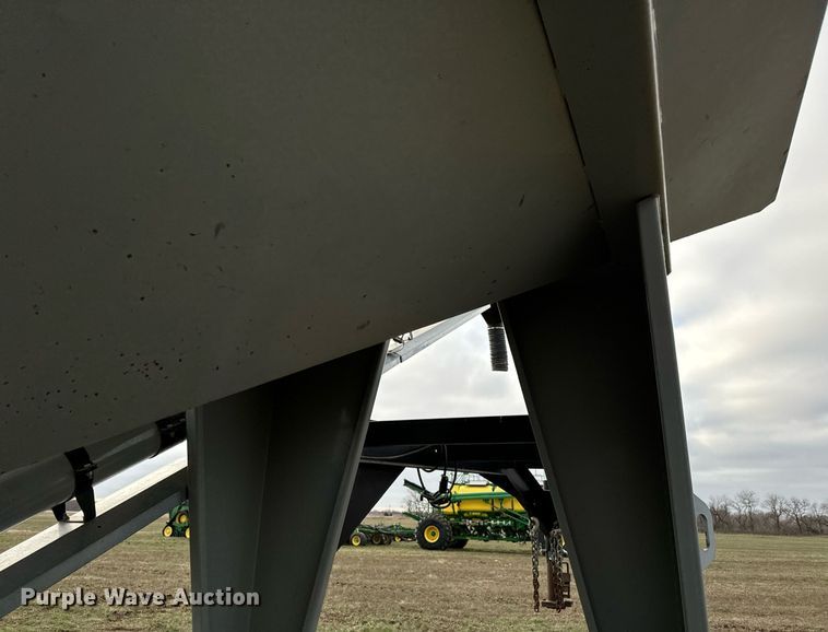 image for item DQ6722 Crust Buster 240 seed tender