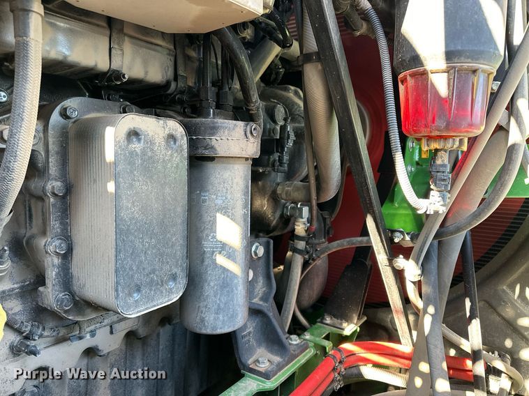 image for item DQ6723 2022 John Deere X9 1100 Signature Edition RWA combine