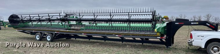 image for item DQ6724 2022 John Deere HD50F flex draper head