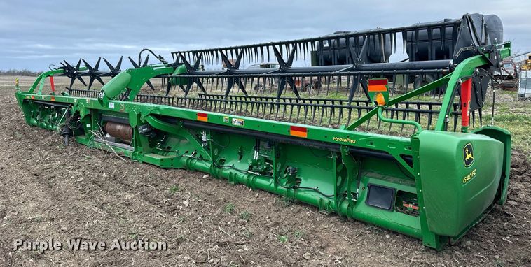 image for item DQ6726 2017 John Deere 640FD flex draper head