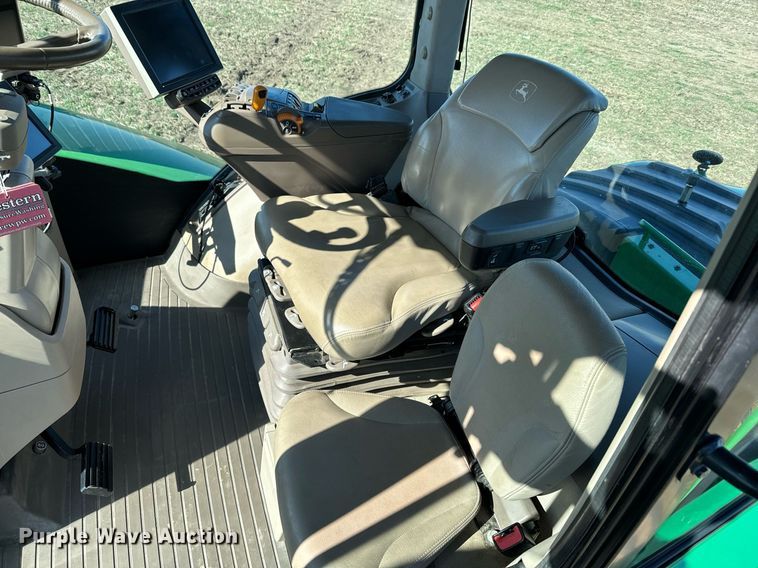 image for item DQ6728 2018 John Deere 9620RX tractor