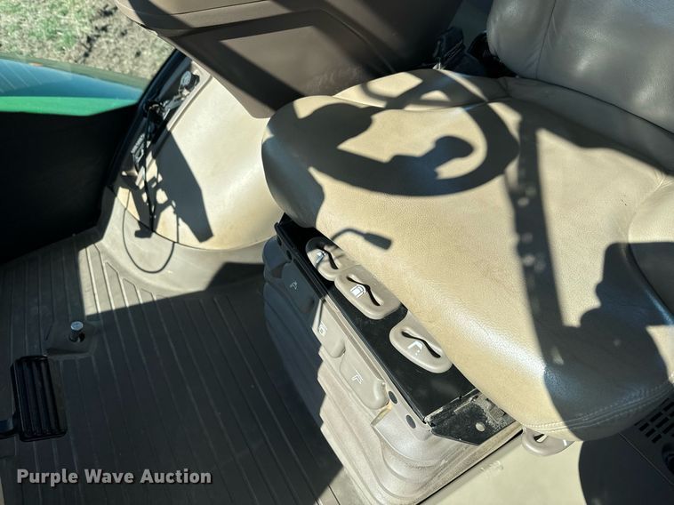 image for item DQ6728 2018 John Deere 9620RX tractor