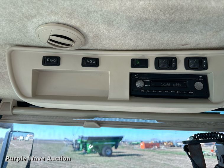 image for item DQ6728 2018 John Deere 9620RX tractor