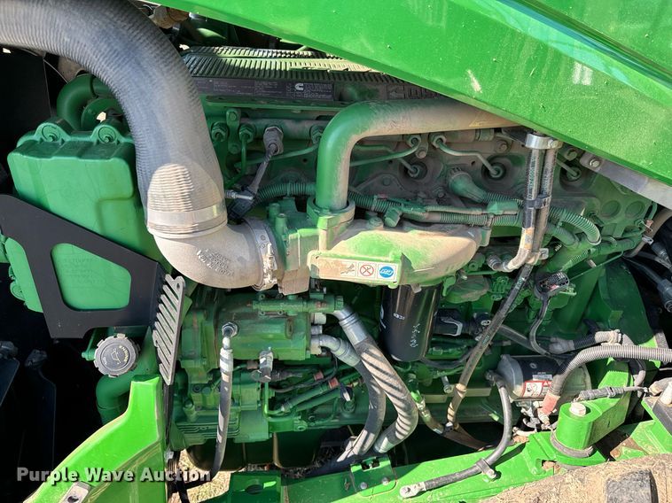 image for item DQ6728 2018 John Deere 9620RX tractor