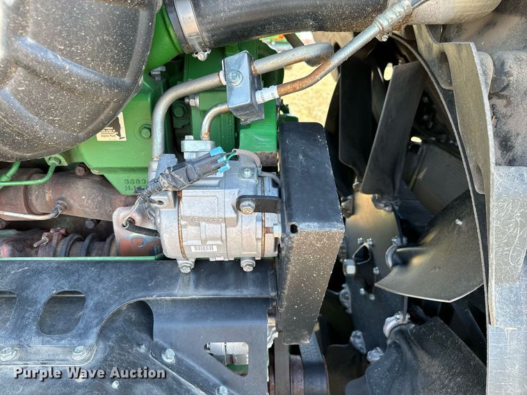 image for item DQ6728 2018 John Deere 9620RX tractor