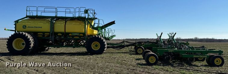 image for item DQ6729 2018 John Deere 1890C air seeder