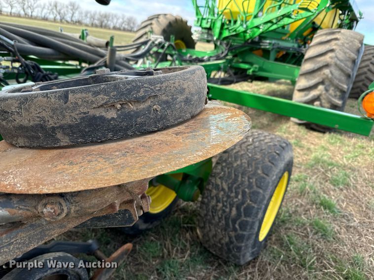 image for item DQ6729 2018 John Deere 1890C air seeder