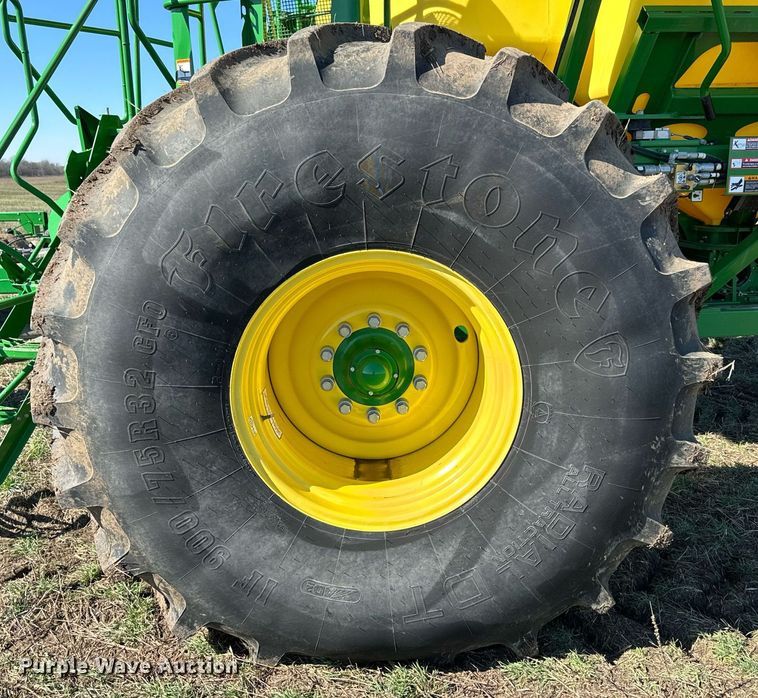 image for item DQ6729 2018 John Deere 1890C air seeder