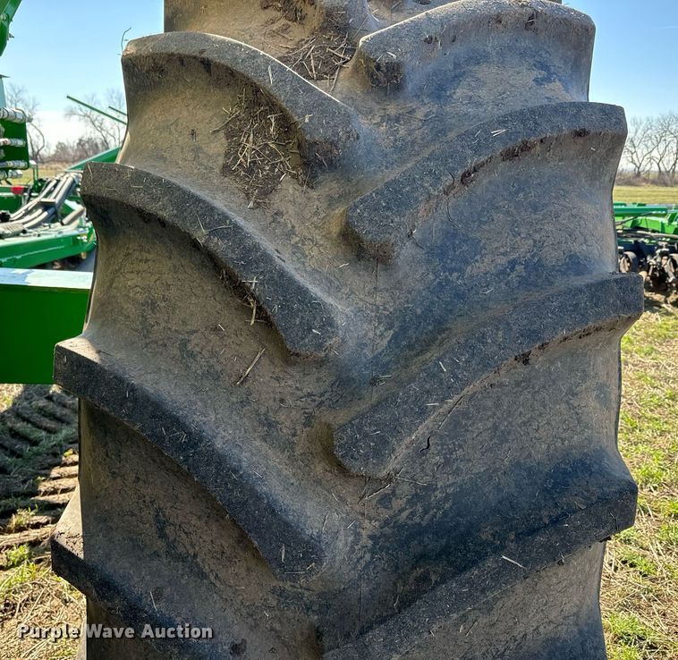 image for item DQ6729 2018 John Deere 1890C air seeder