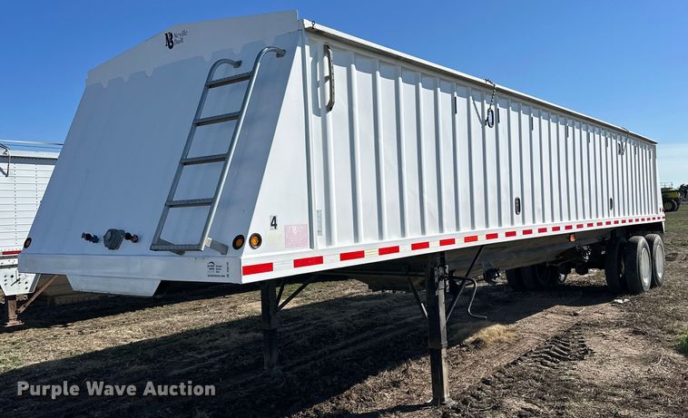 image for item DQ6730 2009 Neville Built grain trailer