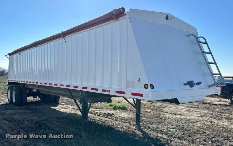 image for item DQ6730 2009 Neville Built grain trailer