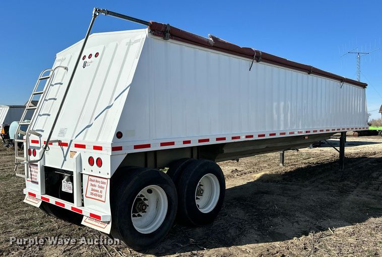 image for item DQ6730 2009 Neville Built grain trailer