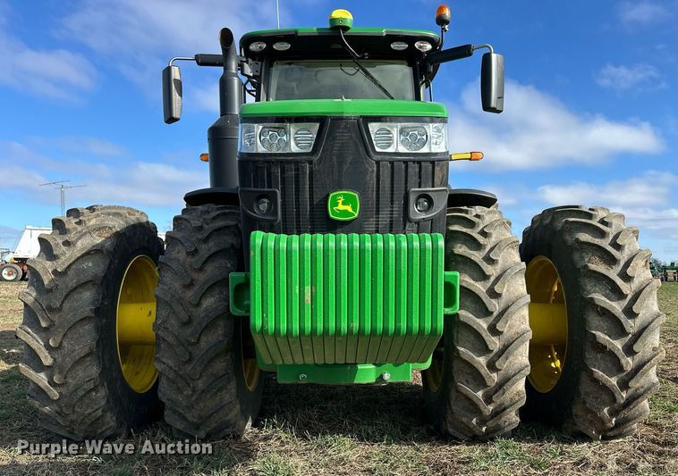 image for item DQ6732 2018 John Deere 8400R MFWD tractor