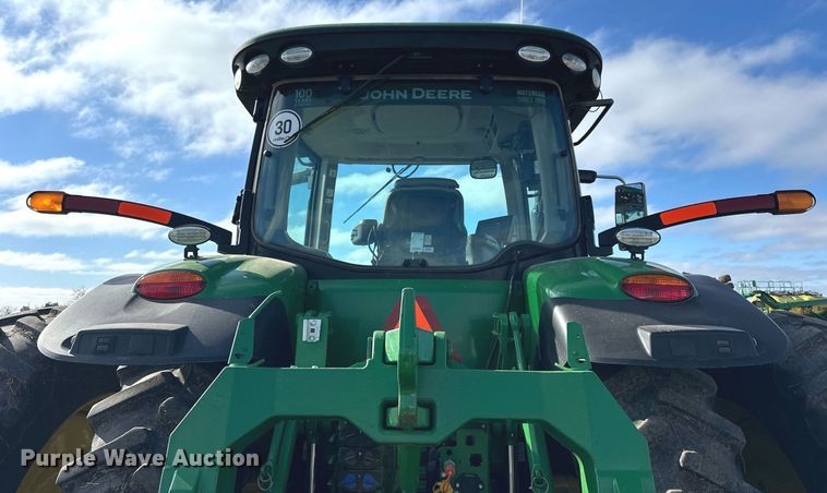 image for item DQ6732 2018 John Deere 8400R MFWD tractor