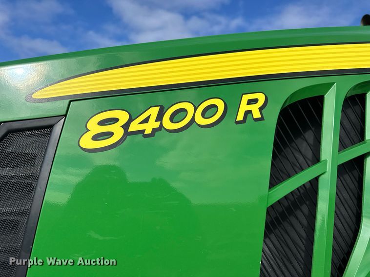 image for item DQ6732 2018 John Deere 8400R MFWD tractor