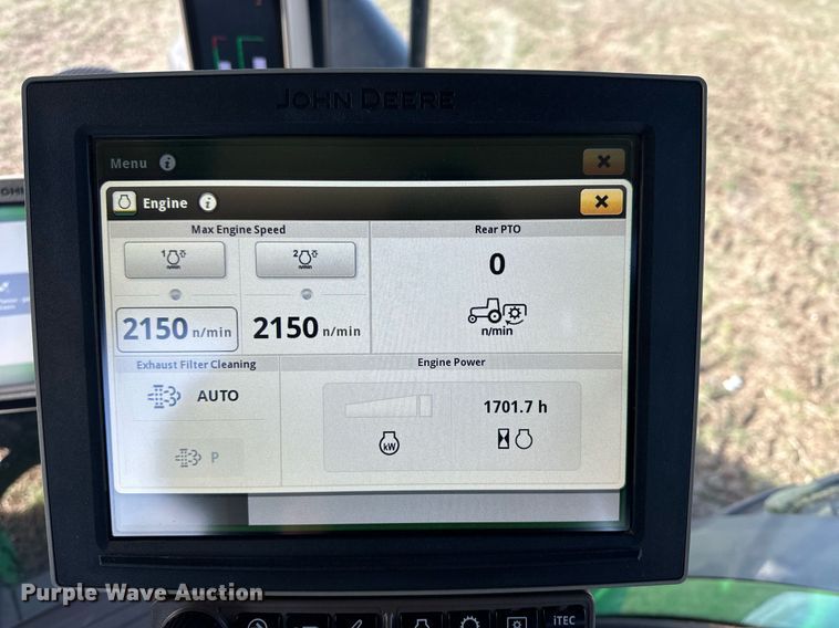 image for item DQ6732 2018 John Deere 8400R MFWD tractor