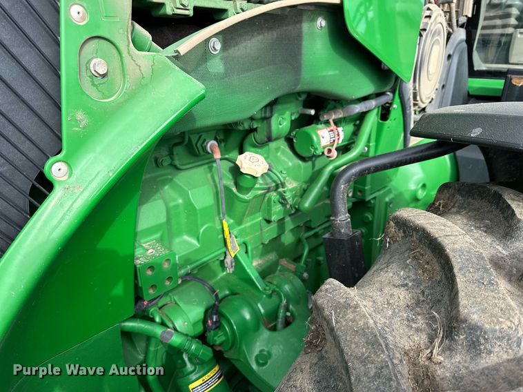 image for item DQ6732 2018 John Deere 8400R MFWD tractor