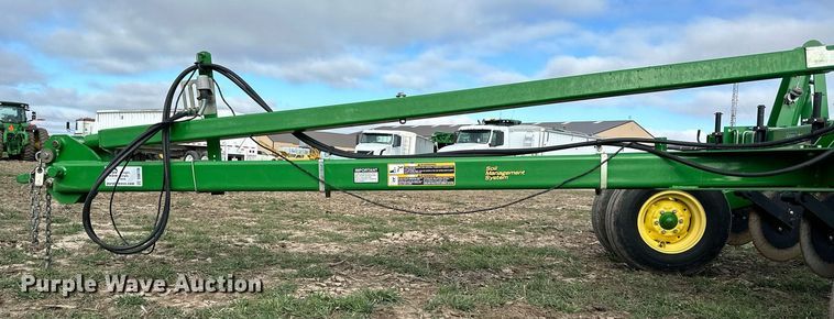 image for item DQ6738 2015 John Deere 2100X in-line ripper