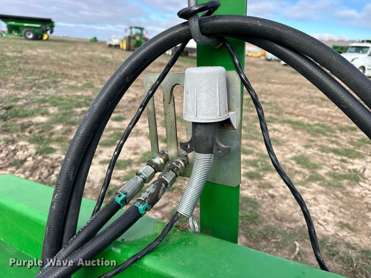 image for item DQ6738 2015 John Deere 2100X in-line ripper