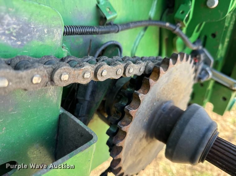 image for item DQ6739 2018 John Deere S790 combine