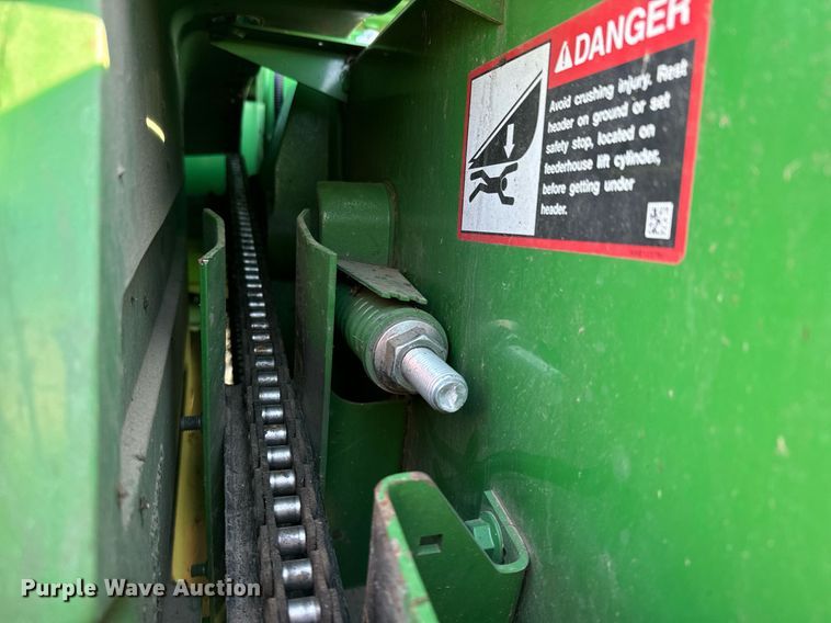 image for item DQ6739 2018 John Deere S790 combine