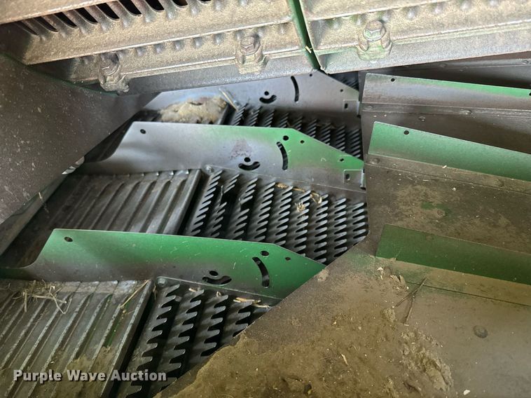 image for item DQ6739 2018 John Deere S790 combine