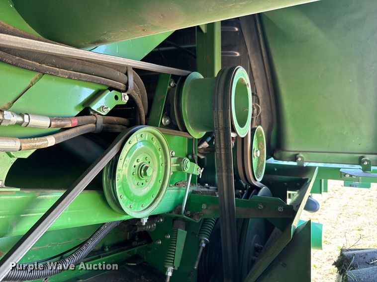 image for item DQ6739 2018 John Deere S790 combine