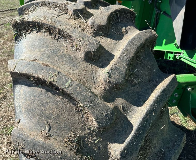 image for item DQ6739 2018 John Deere S790 combine