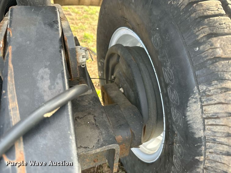 image for item DQ6741 Maurer M48-HD header trailer