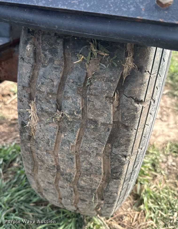 image for item DQ6741 Maurer M48-HD header trailer