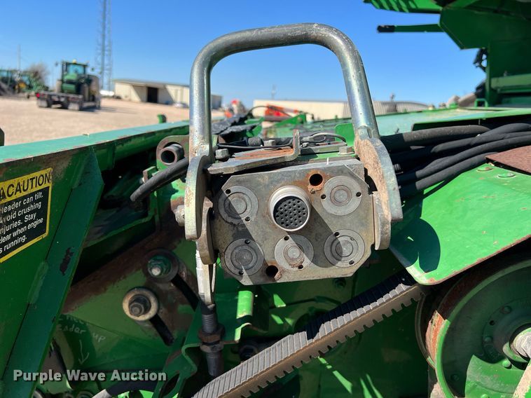 image for item DS2914 2005 John Deere 9760 STS combine