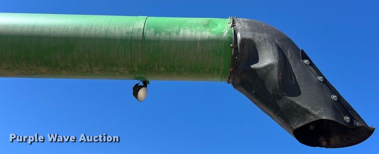 image for item DS2914 2005 John Deere 9760 STS combine