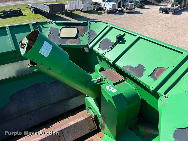 image for item DS2914 2005 John Deere 9760 STS combine