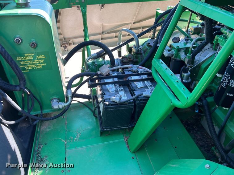 image for item DS2914 2005 John Deere 9760 STS combine