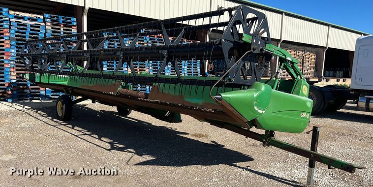 image for item DS2915 John Deere 930D draper head