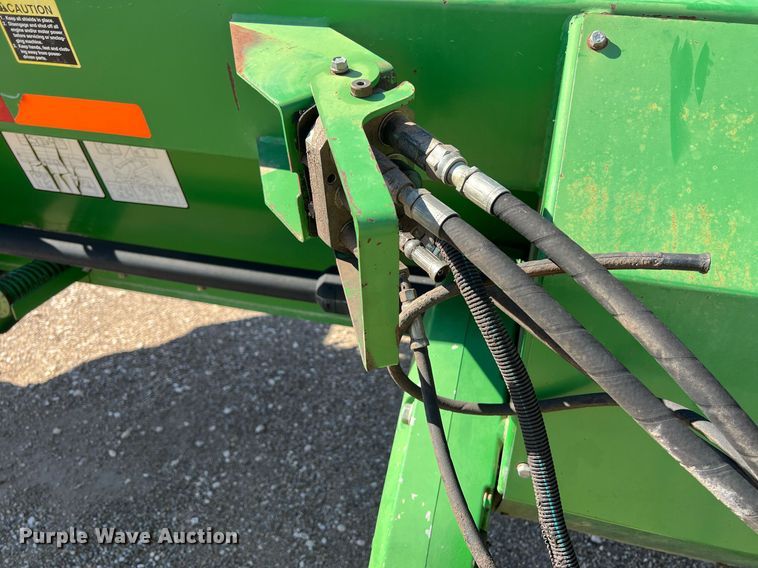 image for item DS2915 John Deere 930D draper head