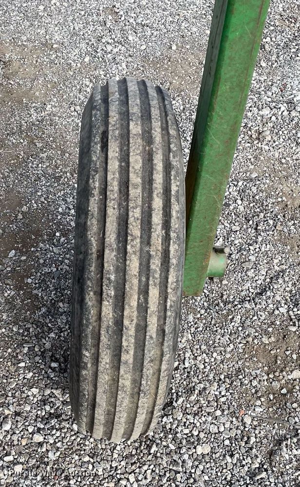 image for item DS5452 John Deere  400 rotary hoe