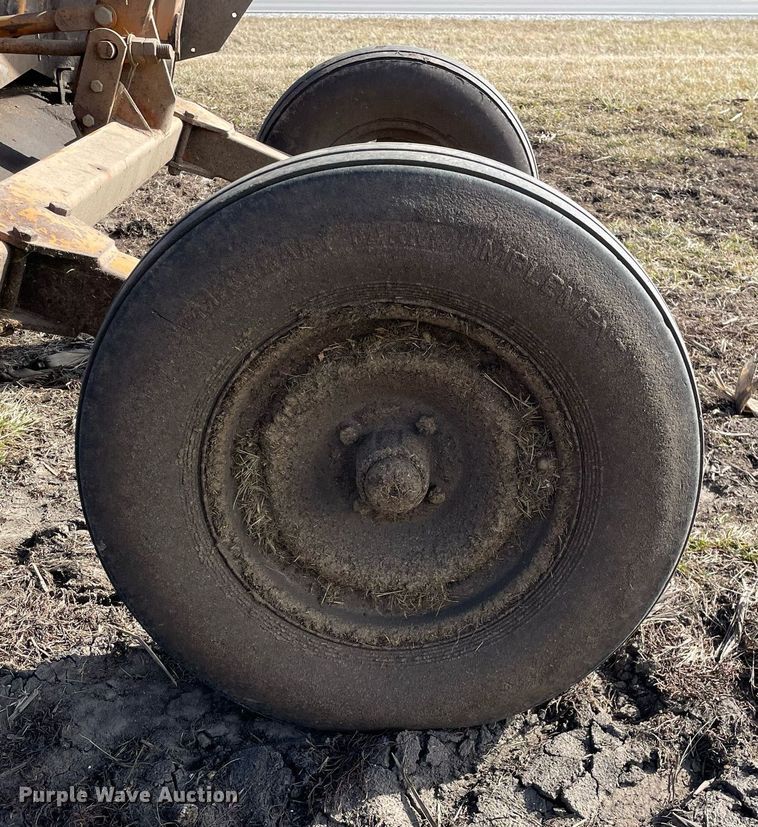 image for item DS5453 Woods batwing rotary mower