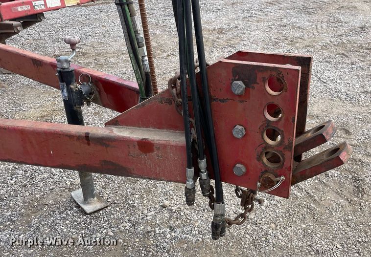 image for item DS5454 International Harvester 4600 field cultivator